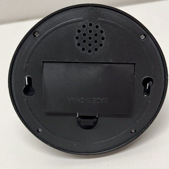 🚨Fake Security Camera🚨 - Picture 2 of 7